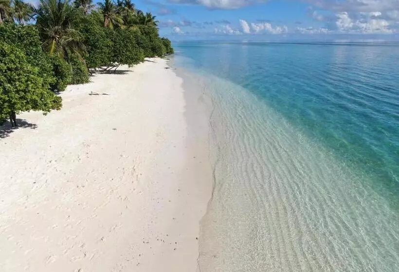 هتل Thoddoo Island Life