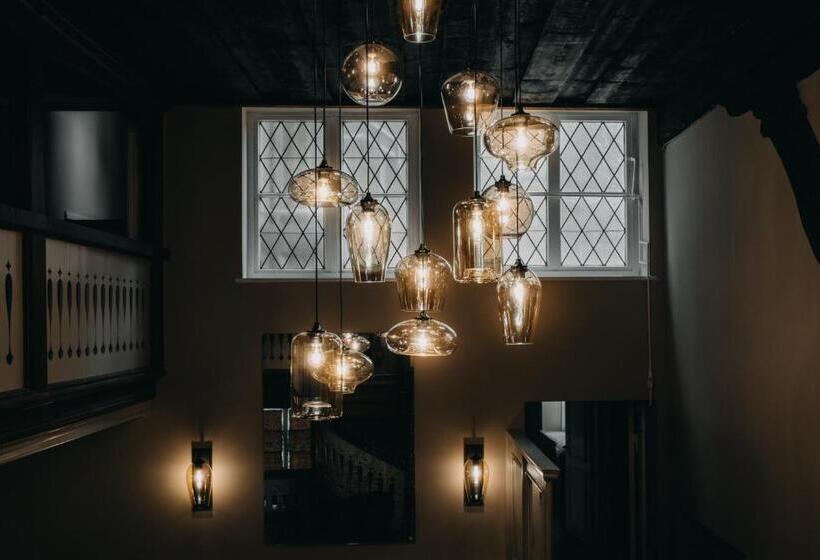 호텔 Zum Heidkrug & Café Lil