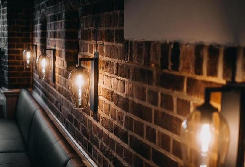 호텔 Zum Heidkrug & Café Lil