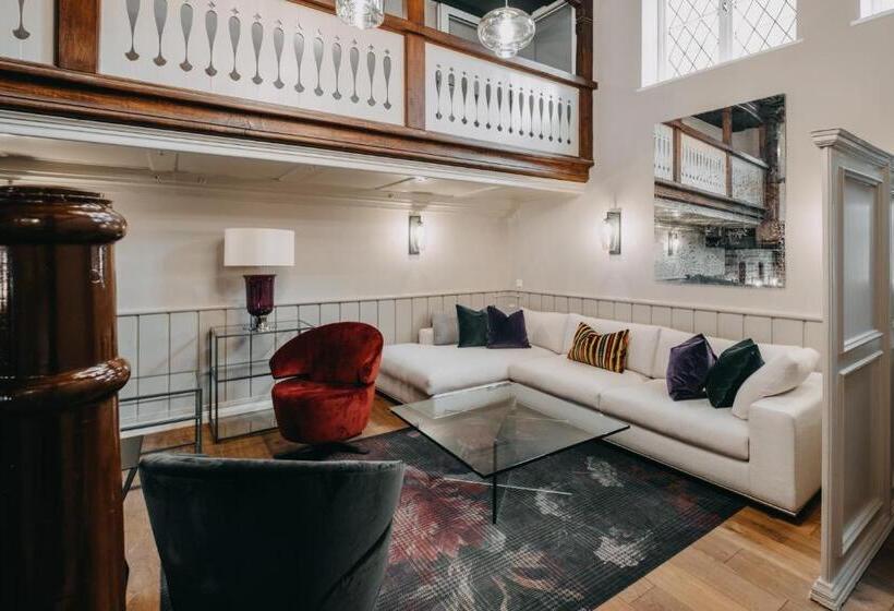 호텔 Zum Heidkrug & Café Lil