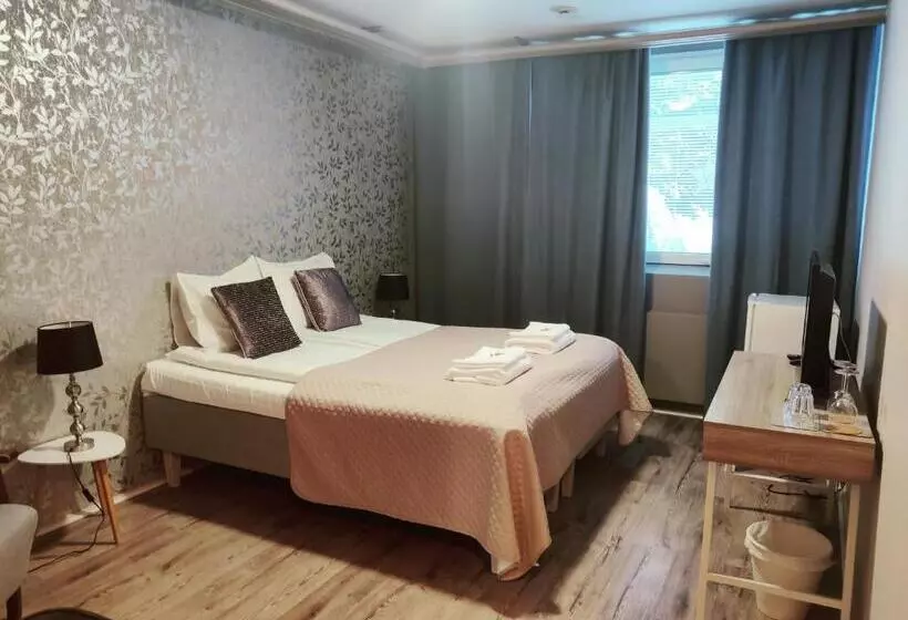 Kartanomajoitus Sofia & Angelique