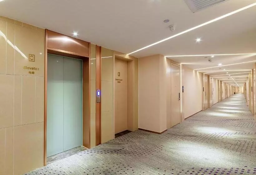 Lavande Hotel Ordos Ejinholo Street