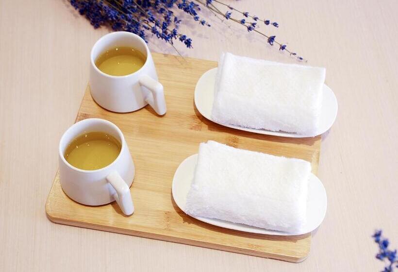 Lavande Hotel Ordos Ejinholo Street