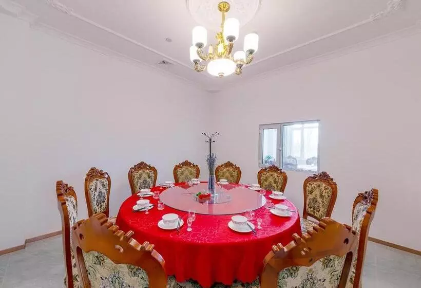 Lavande Hotel Ordos Ejinholo Street