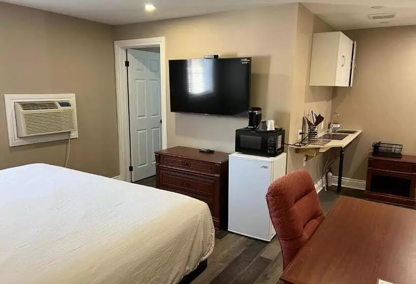 Motelli Champlain Motor Inn