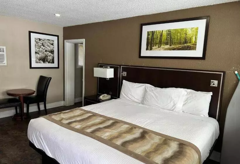 Motelli Champlain Motor Inn