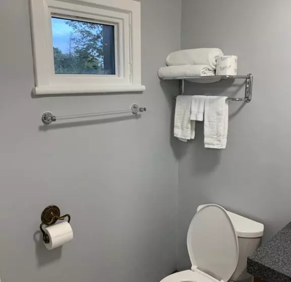 Motelli Champlain Motor Inn