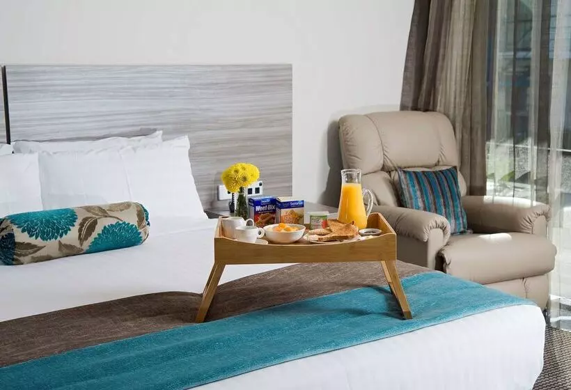 ホテル Best Western Ellerslie International