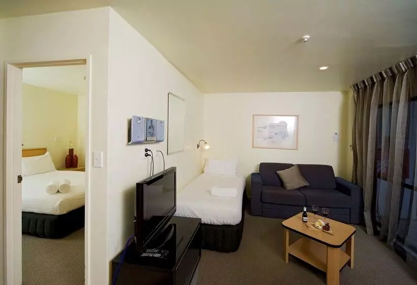 ホテル Best Western Ellerslie International