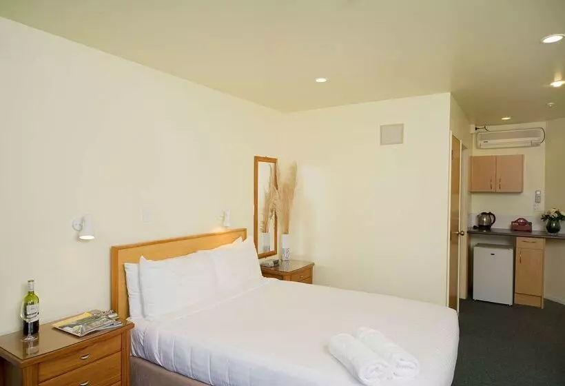 ホテル Best Western Ellerslie International