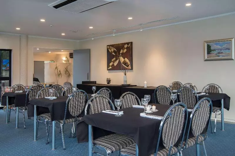 ホテル Best Western Ellerslie International