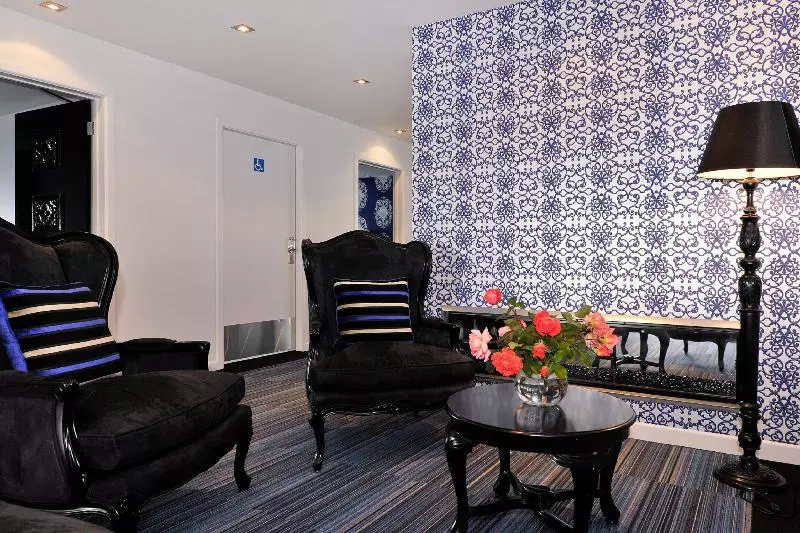 호텔 Black Swan Lakeside Boutique