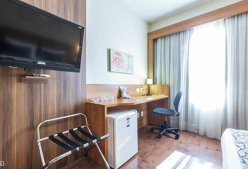 هتل Golden Park Uberlandia