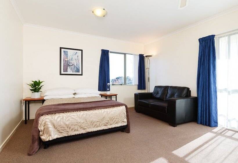 酒店 Elliotts Kapiti Coast Motor Lodge