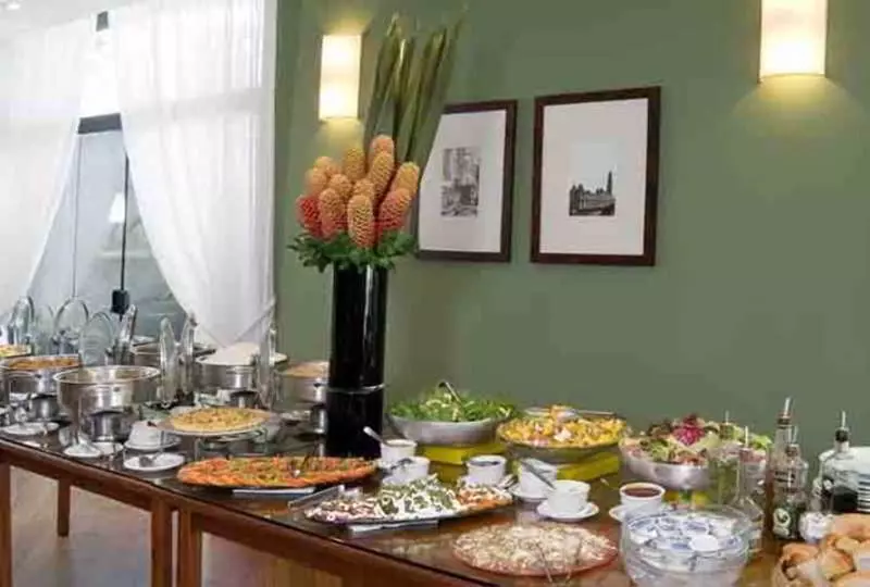 בית מלון כפרי George V Alto De Pinheiros