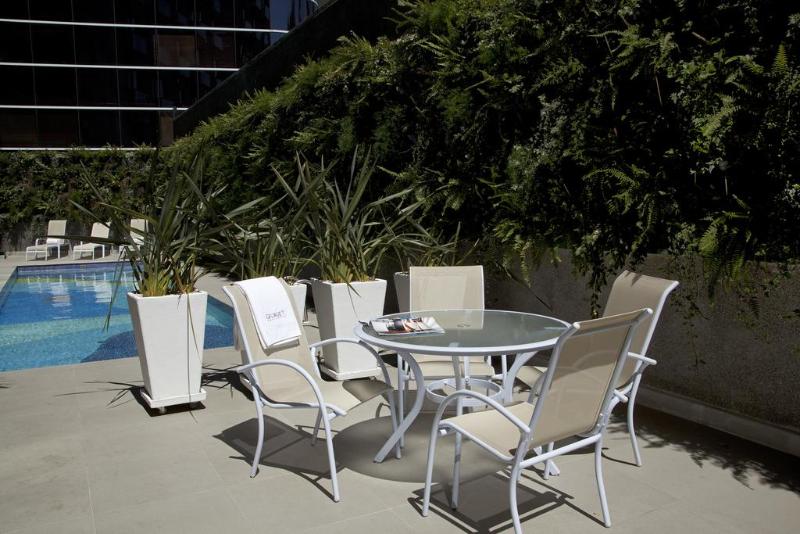 هتل George V Alto De Pinheiros