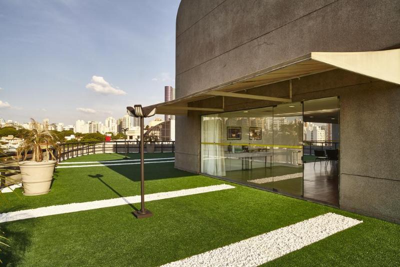 هتل George V Alto De Pinheiros