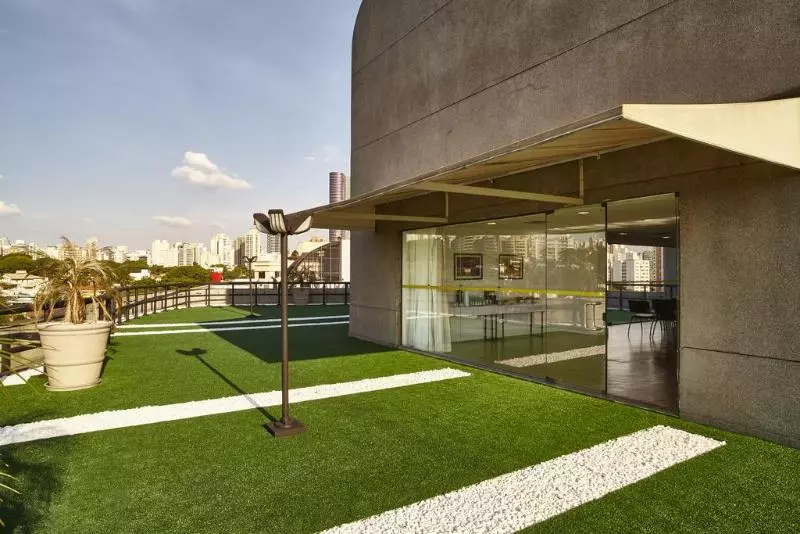 בית מלון כפרי George V Alto De Pinheiros