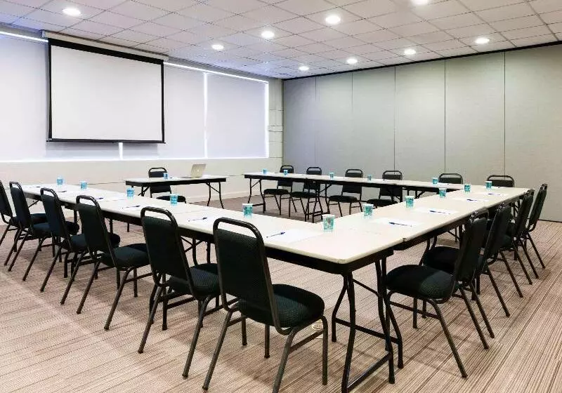 호텔 Ibis Paulinia