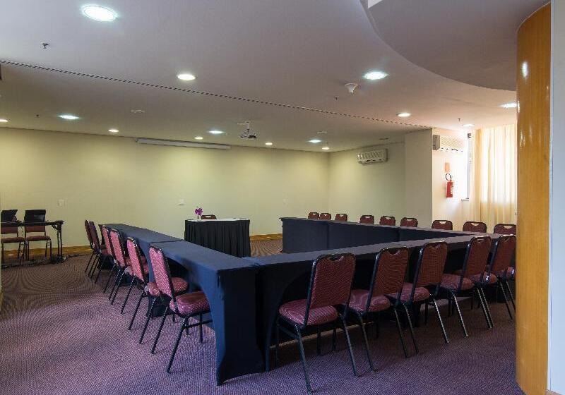 Hotel Intercity Interative Jardins