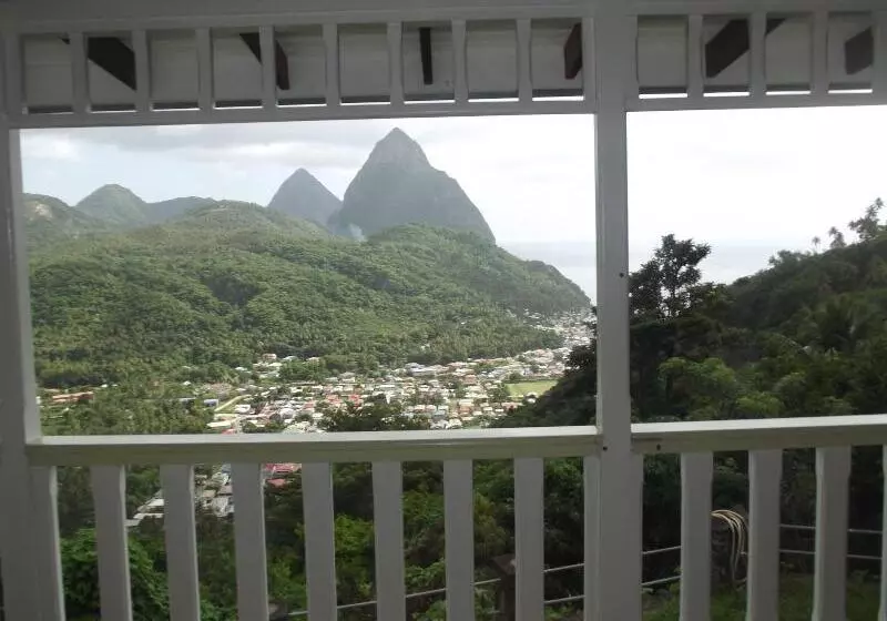 هتل La Haut Resort