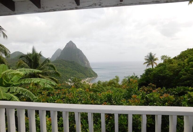 هتل La Haut Resort