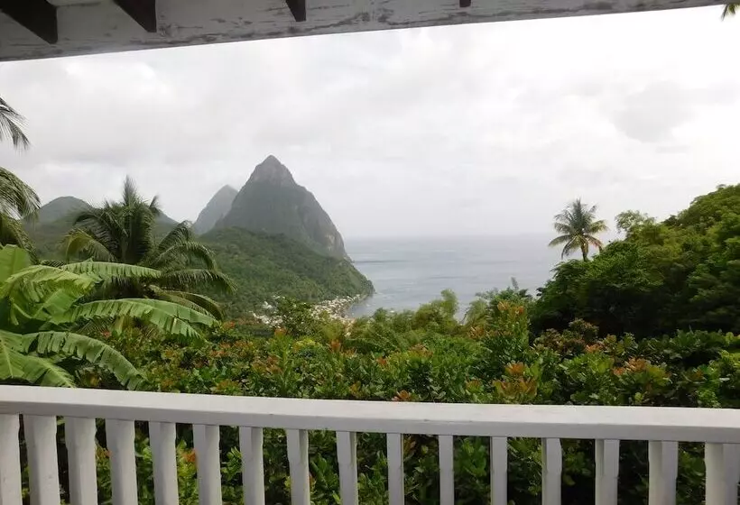 هتل La Haut Resort