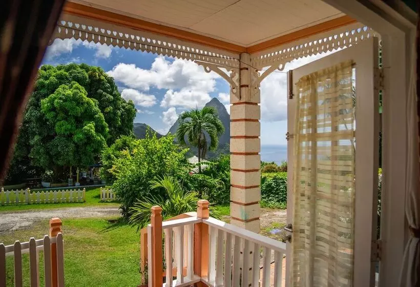 هتل La Haut Resort