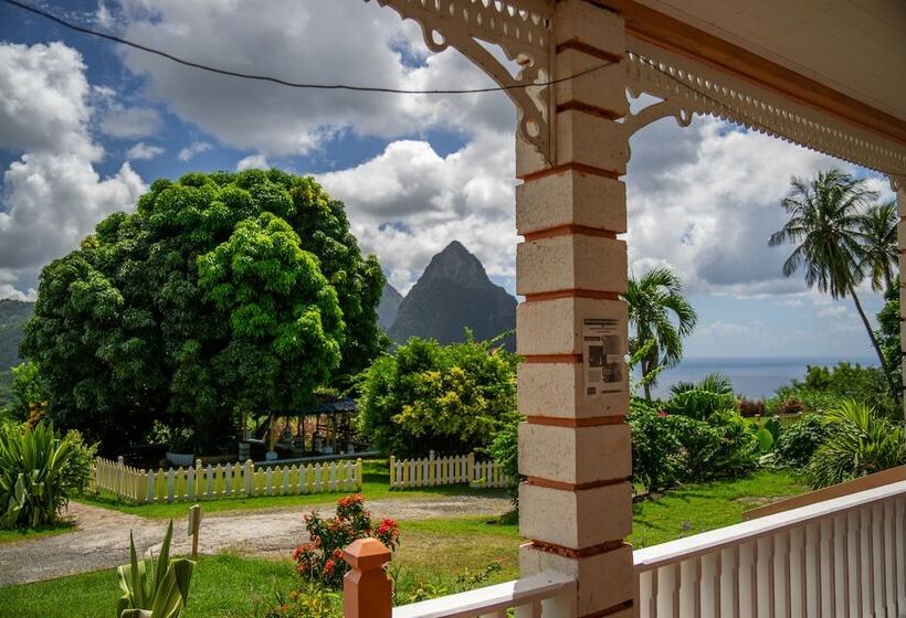 هتل La Haut Resort