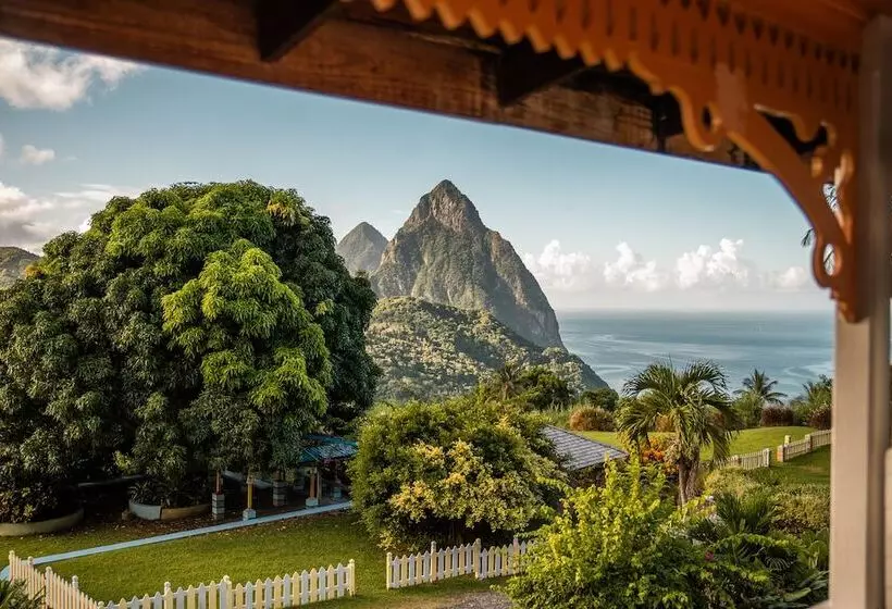 هتل La Haut Resort