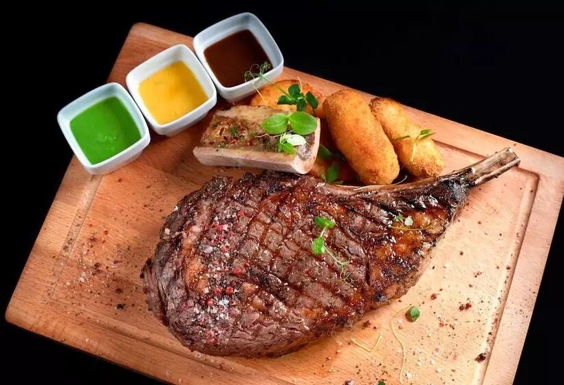 هتل Le Méridien Kuala Lumpur