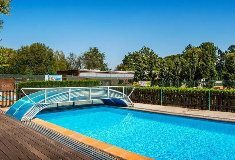 Отель Oaza Ricany