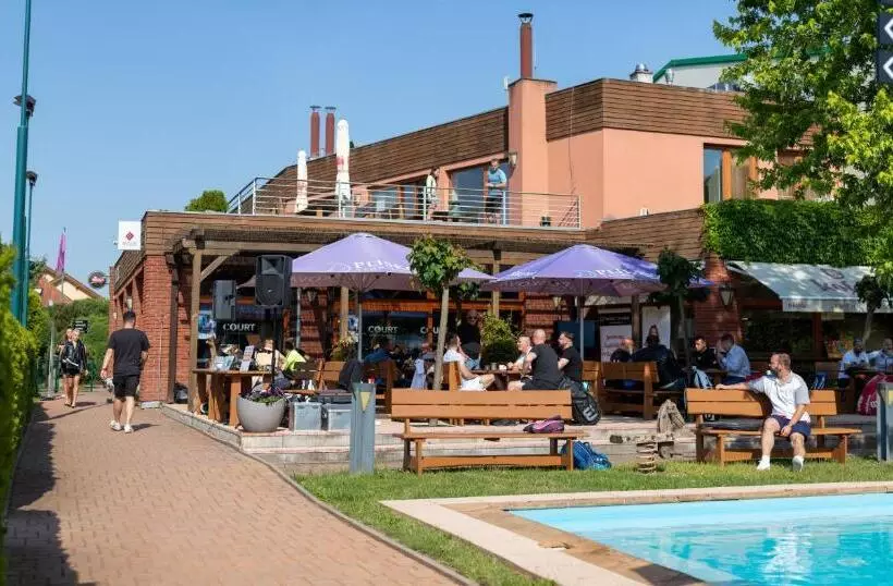 Отель Oaza Ricany