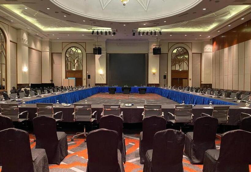 בית מלון כפרי Putrajaya Marriott