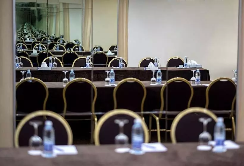 Radisson Blu Hotel, Beirut Verdun