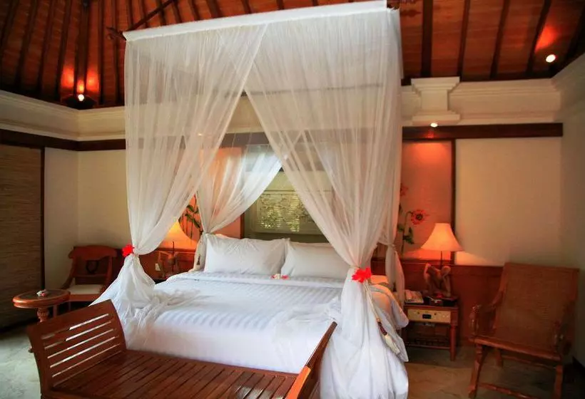 酒店 Sekar Nusa Resort