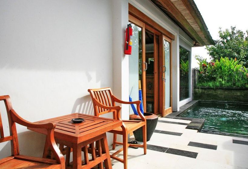 Hotel Sekar Nusa Resort