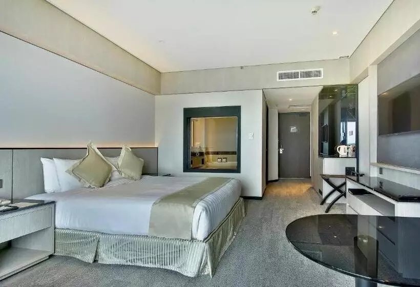 בית מלון כפרי The Pacific Sutera