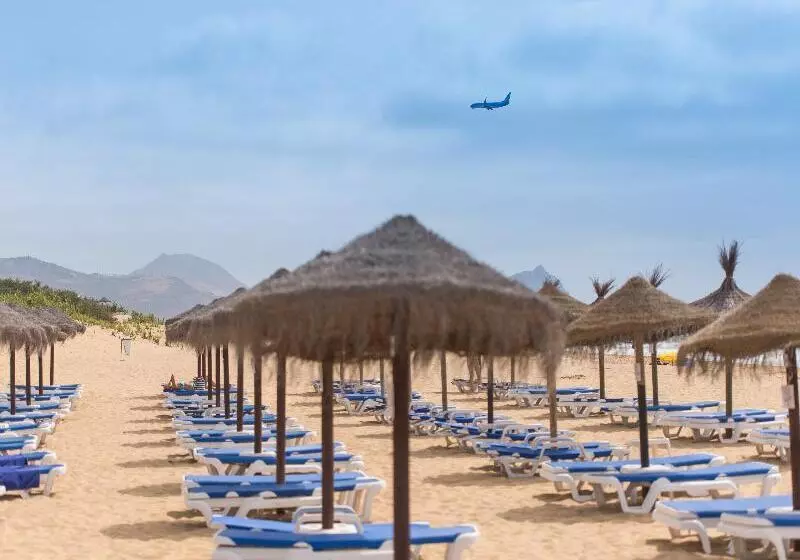 호텔 Vila Baleira Porto Santo