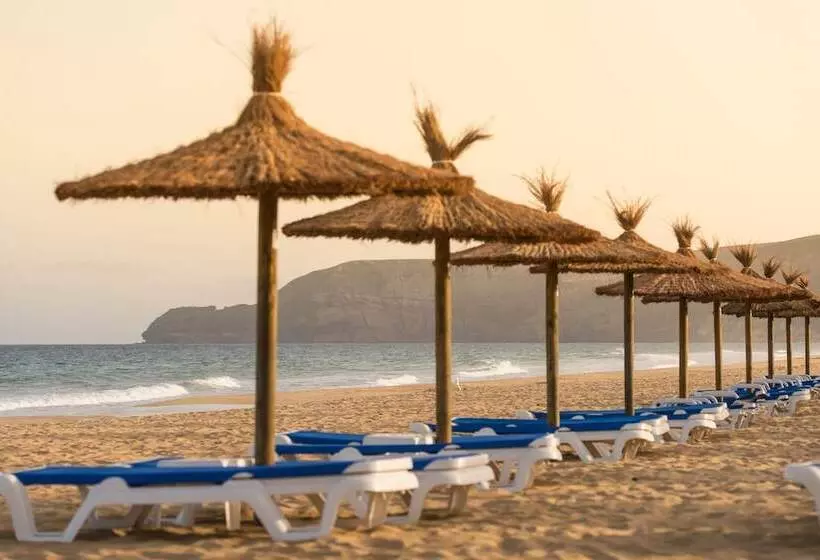 호텔 Vila Baleira Porto Santo