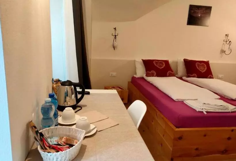ホテル Agriturismo La Ciasa Del Fabio