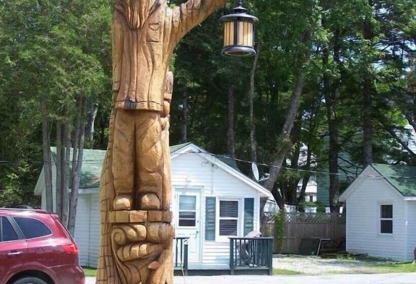 Mackenzie Motel & Cottages