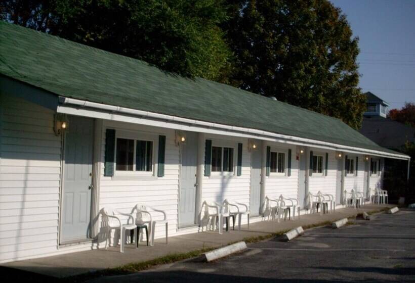 Mackenzie Motel & Cottages