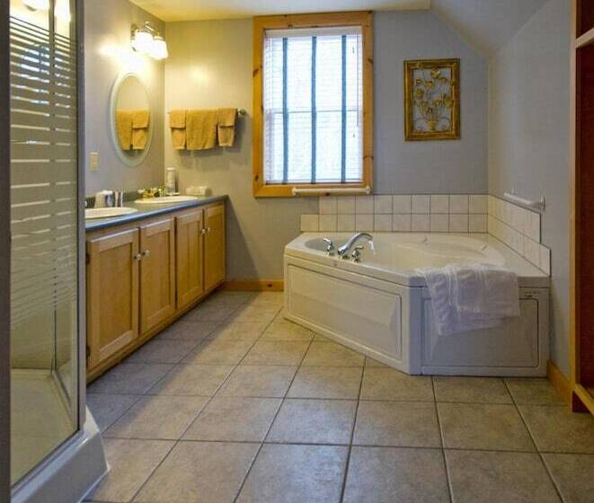 Mackenzie Motel & Cottages