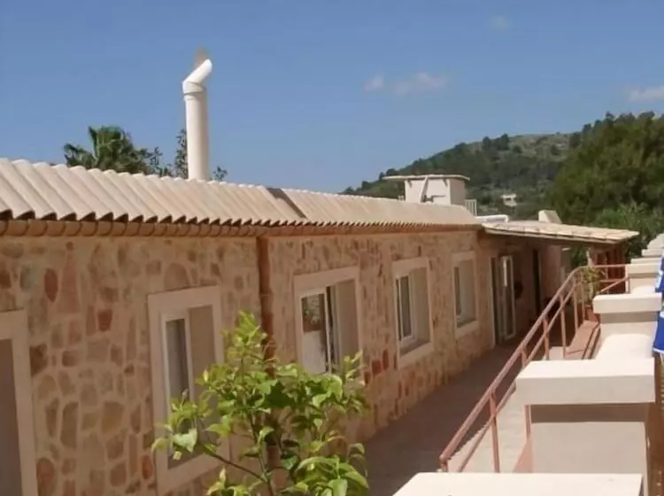 پانسیون Fonda Las Palmeras