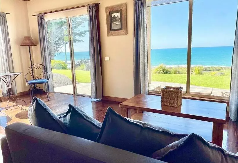 Aamiaismajoitus (B&B) Castaways Apollo Bay