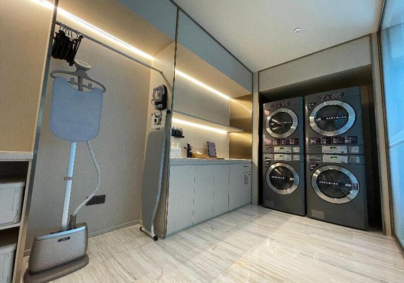 Отель Ji Beijing Capital Airport