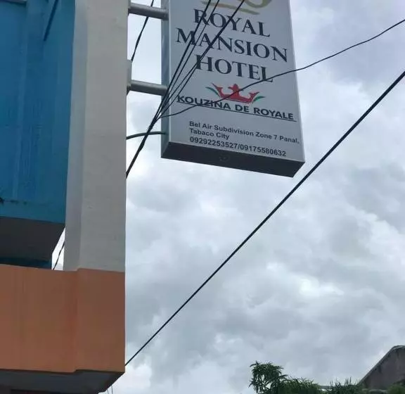 Hotelli Royal Mansion