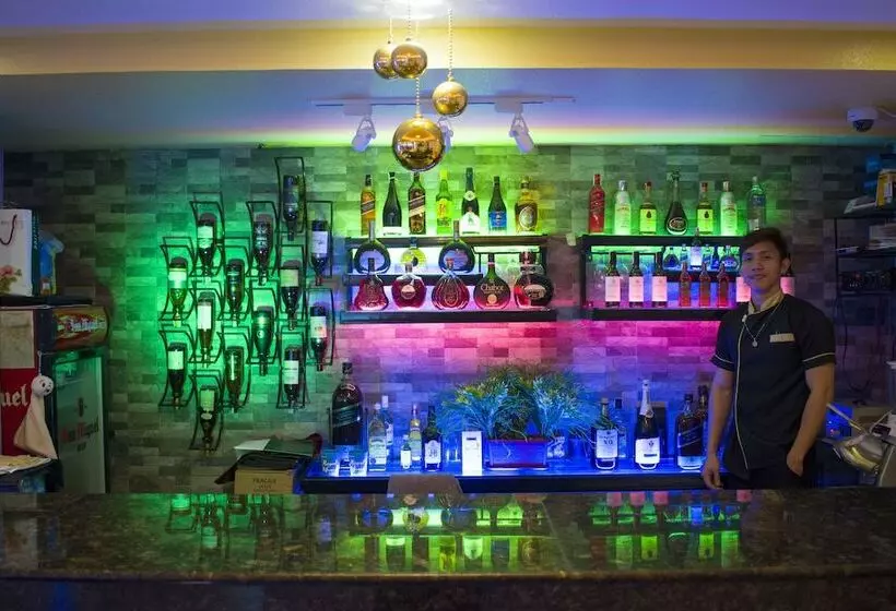 Hotelli Royal Mansion