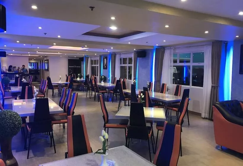 Hotelli Royal Mansion